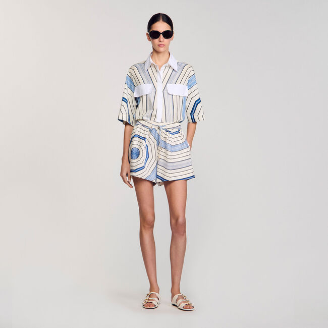 Spiral-motif shorts